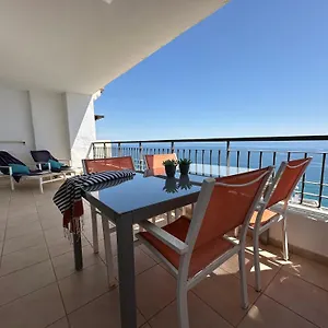 Frente Al Mar Con Parking Privado Torrox